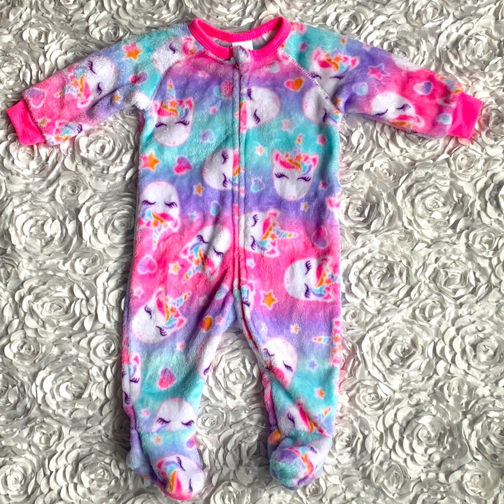 . unicorn rainbow fleece suit size 3-6 months‎